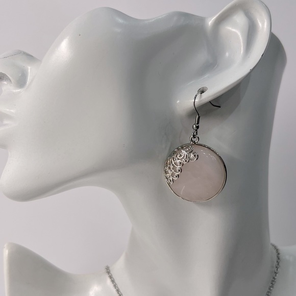 Galilea Rose Quartz Pendant Necklace and Earrings - Picture 6 of 10